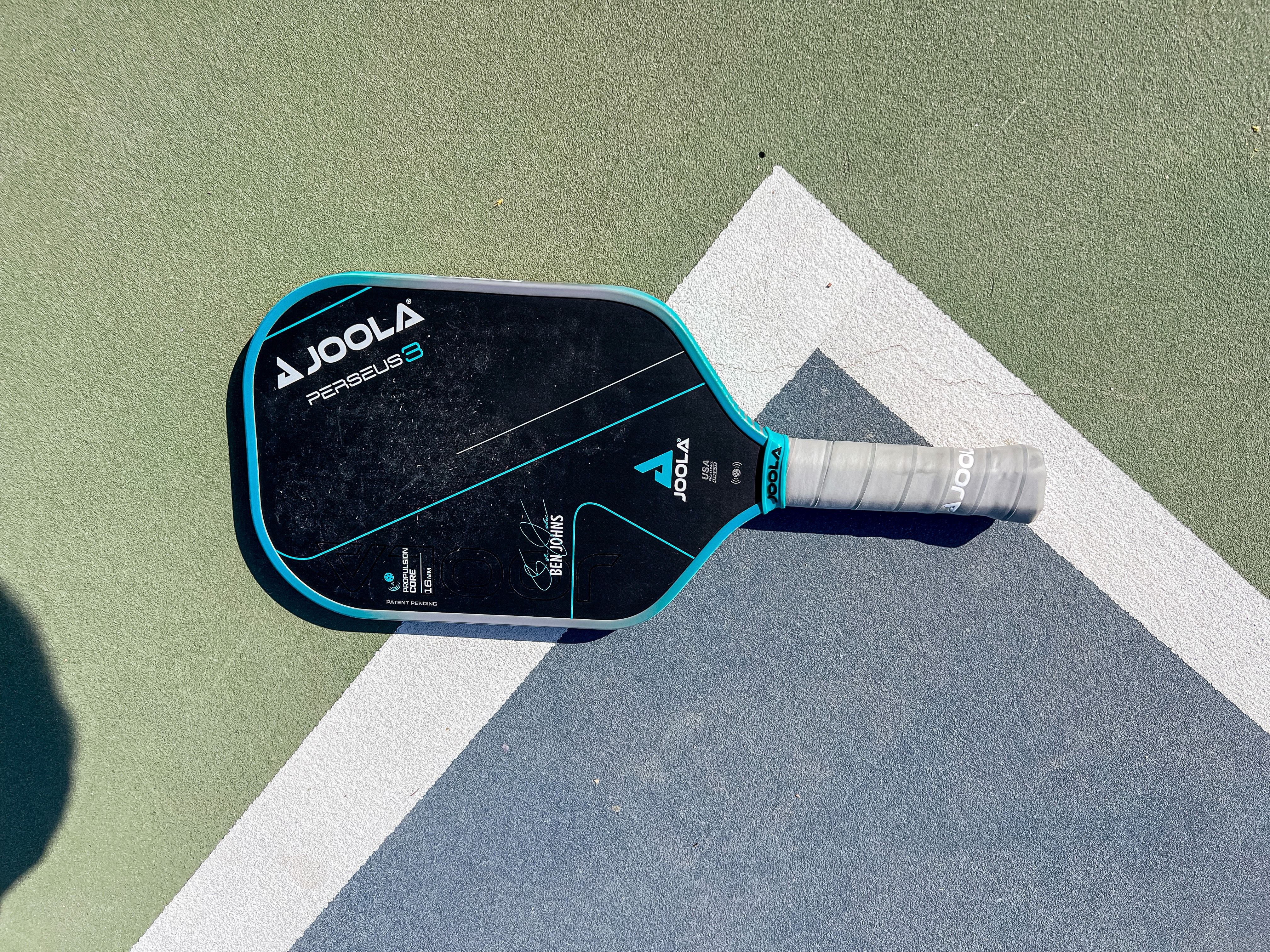 Hướng dẫn chọn vợt Pickleball chuẩn cho người mới bắt đầu
