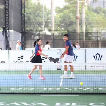 c&aacute;ch di chuyển đ&aacute;nh đ&ocirc;i Pickleball