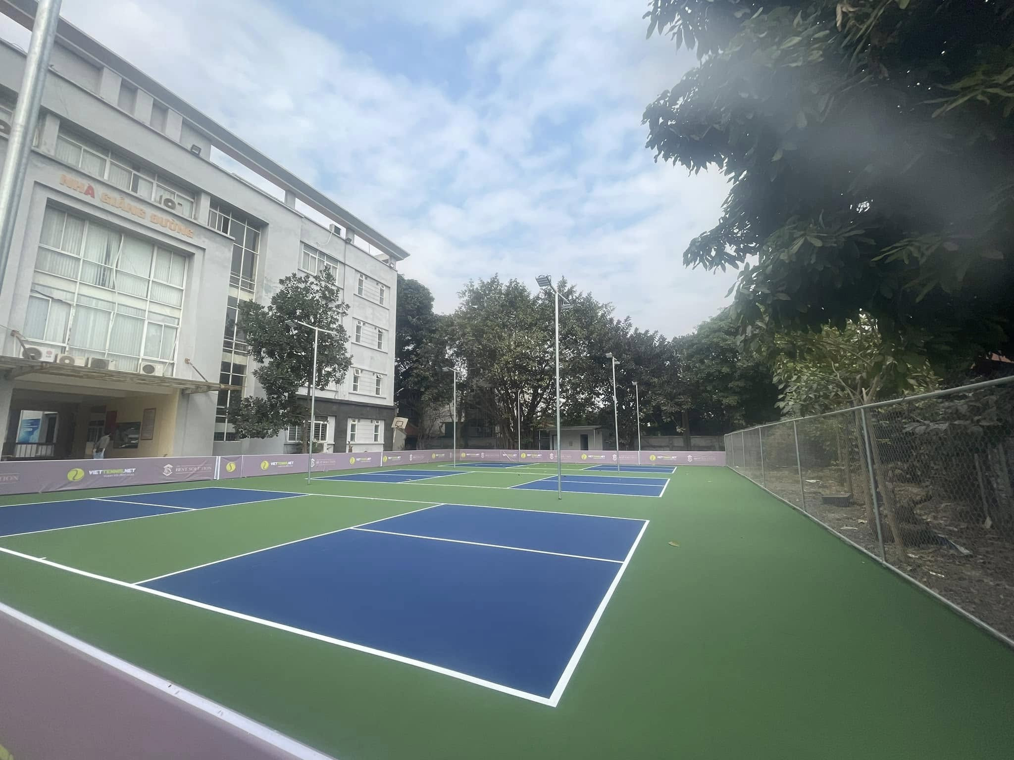 Sân Pickleball Đại Học Kiểm Sát - Đ. Ý La